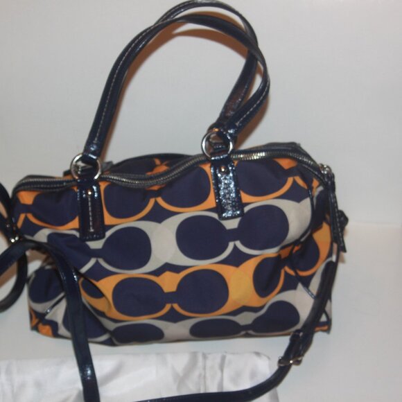 COACH F25184 Linear Stripe Satchel Purse SUPER RARE with Wallet and wristlet - Picture 3 of 10